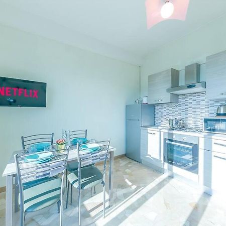 Navigli - Downtown - Duomo Spacious Two Bedroom Apartment - Close To Metro - Ac - Wi-Fi Milano Exteriör bild