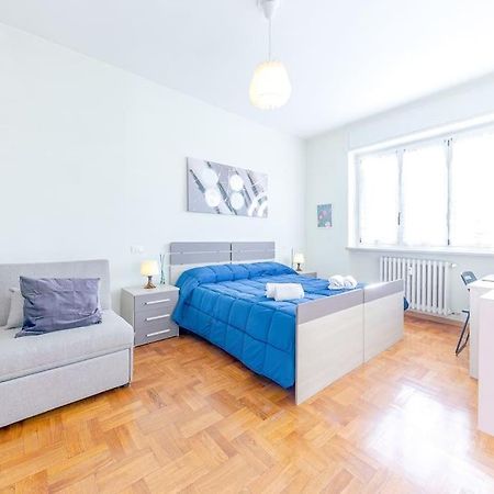Navigli - Downtown - Duomo Spacious Two Bedroom Apartment - Close To Metro - Ac - Wi-Fi Milano Exteriör bild