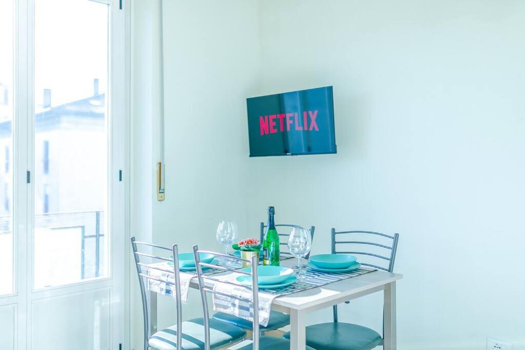 Navigli - Downtown - Duomo Spacious Two Bedroom Apartment - Close To Metro - Ac - Wi-Fi Milano Exteriör bild